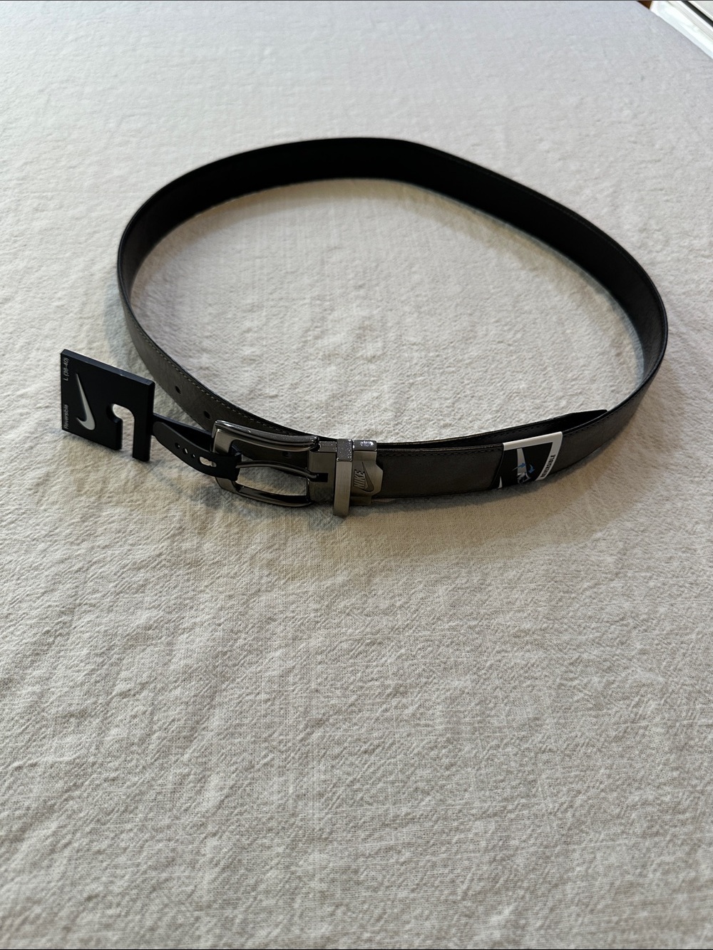 NWT men’s Nike, reversible, gray, and black belt
